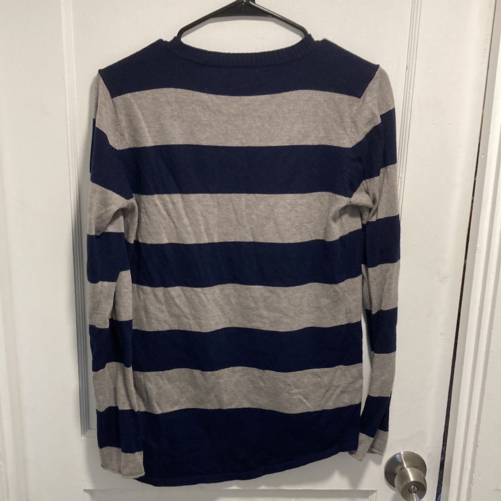 Sweet Romeo Sweater - Picture 4 of 7